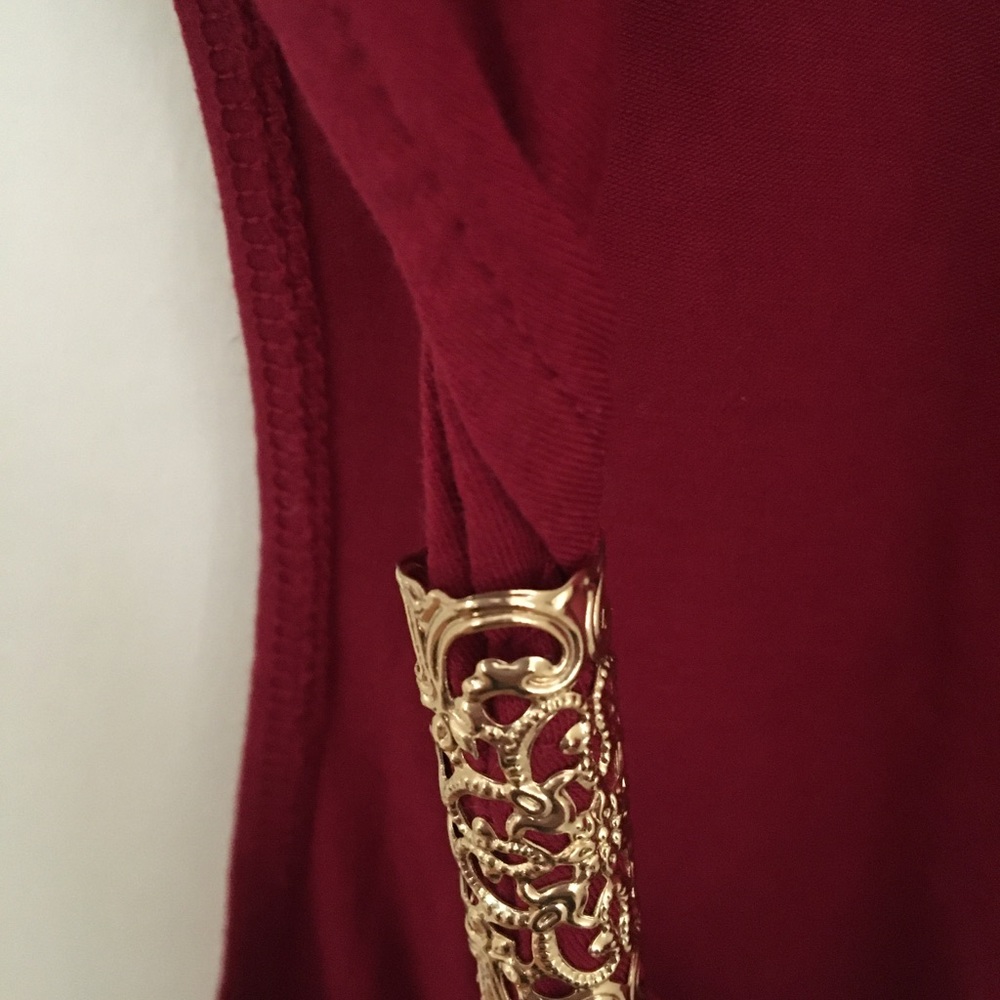 Red Express Top - Picture 3 of 4